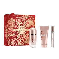 CAROLINA HERRERA Ladies 212 Vip Rose 3 Piece Gift Set